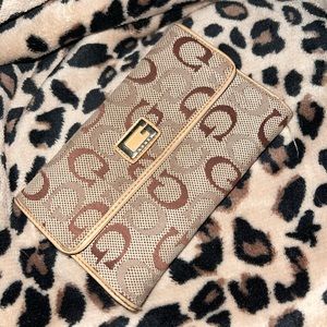 Guess wallet